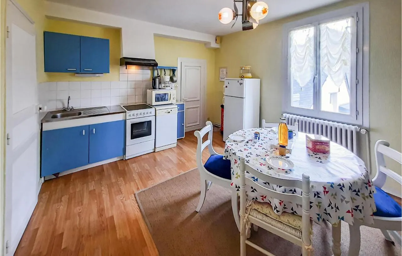 Stunning Apartment In Vilde-La-Marine, Hirel Saint-Benoît-des-Ondes